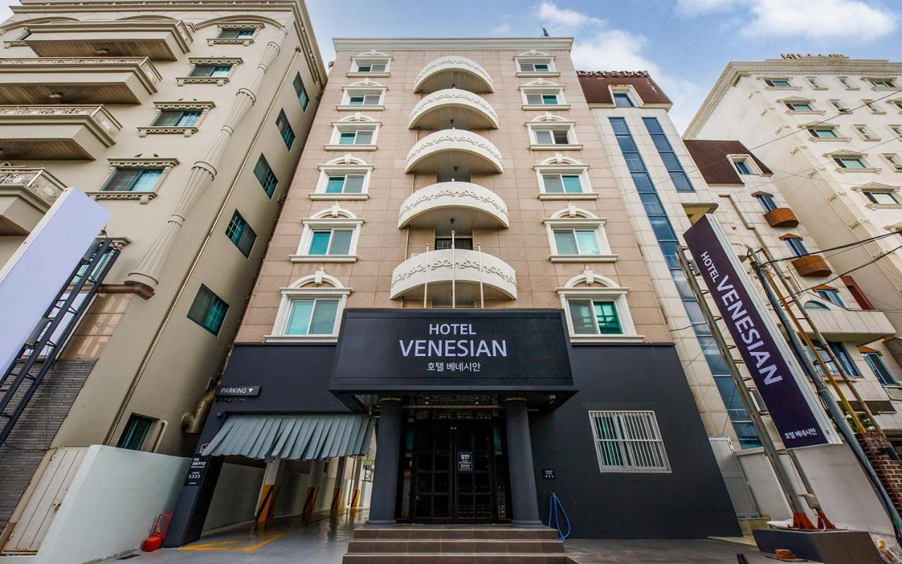 Hotel Venesian โพฮัง ภายนอก รูปภาพ